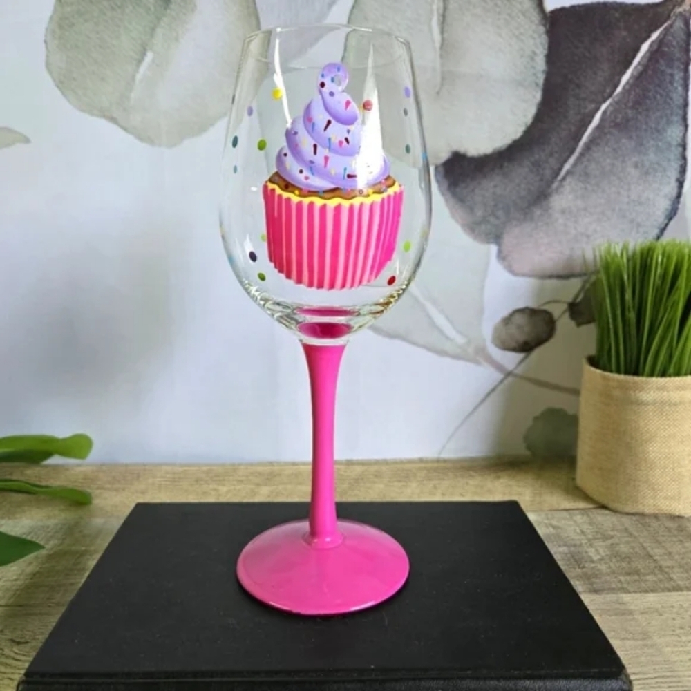 Pink Cupcake Wine Glass - Picture 3 of 5